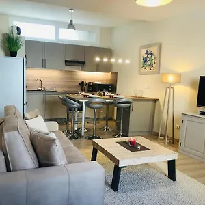 Les Volets Rouges Appartement Cavaillon